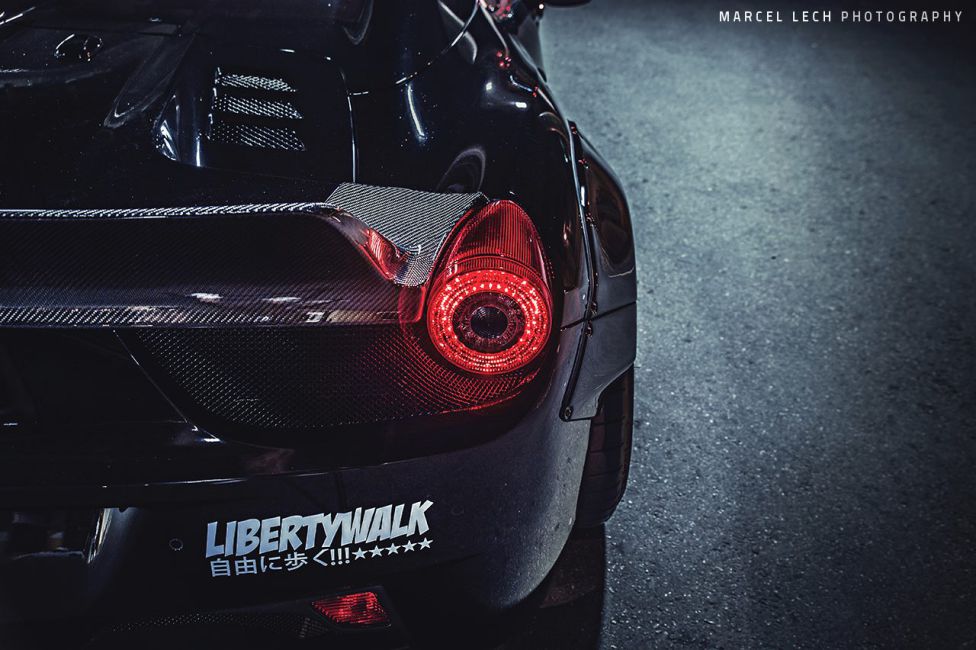 El Ferrari 458 Spider de Liberty Walk en todo su esplendor