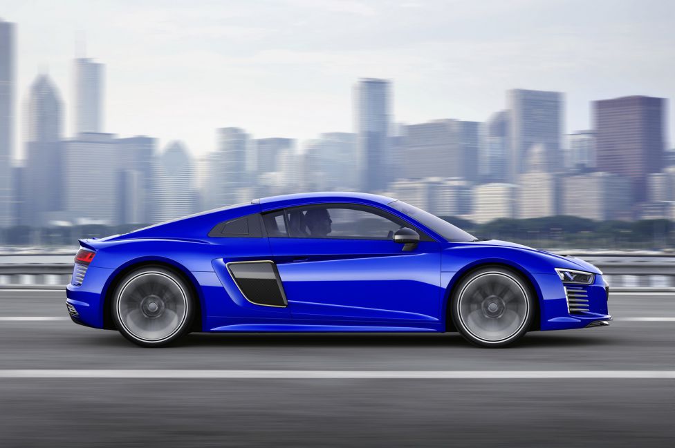 R8 E-Tron Piloted Driving Study