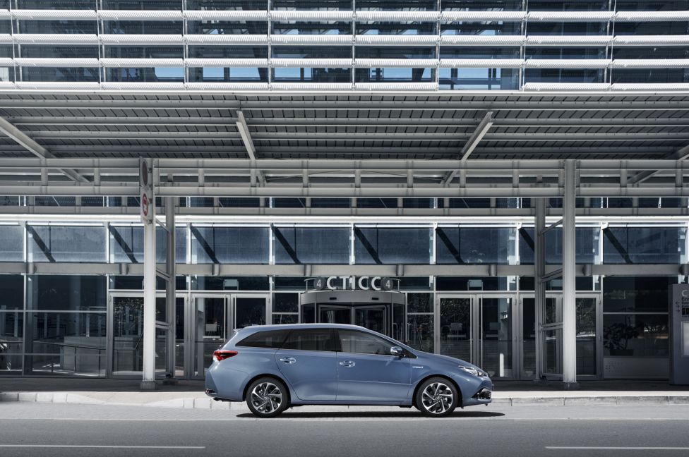 Toyota Auris 2015