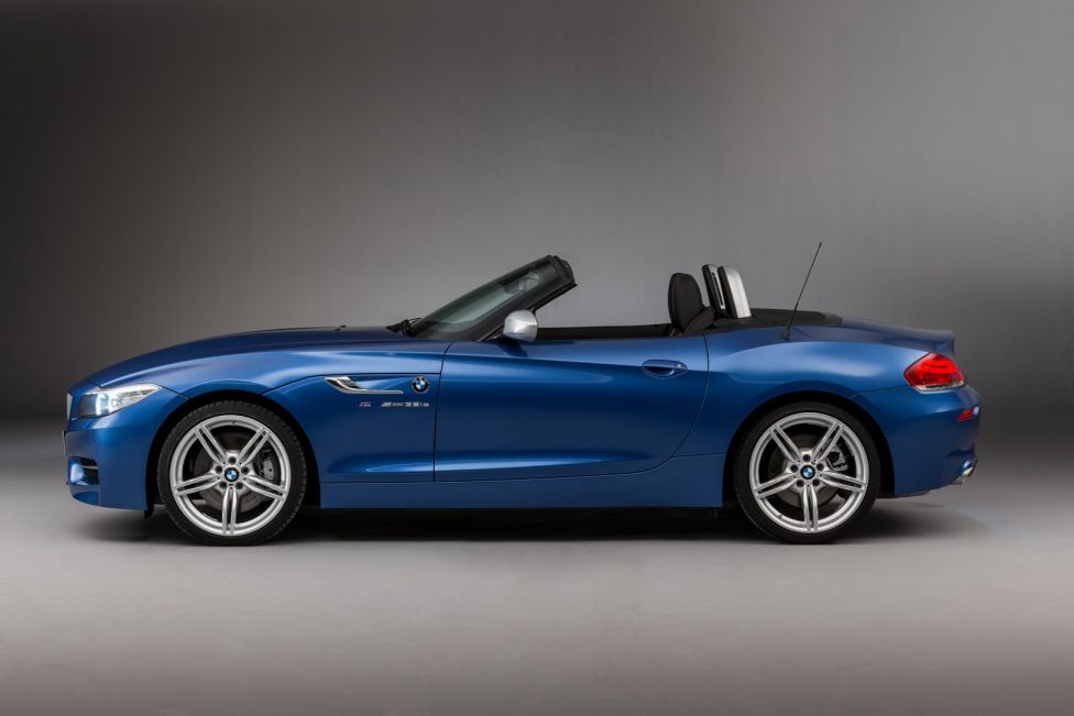 El Z4 se viste de Azul Estoril