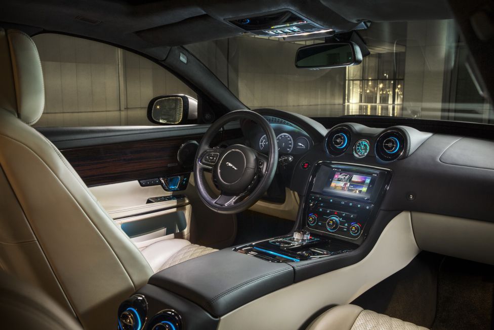 Jaguar XJ MY2016