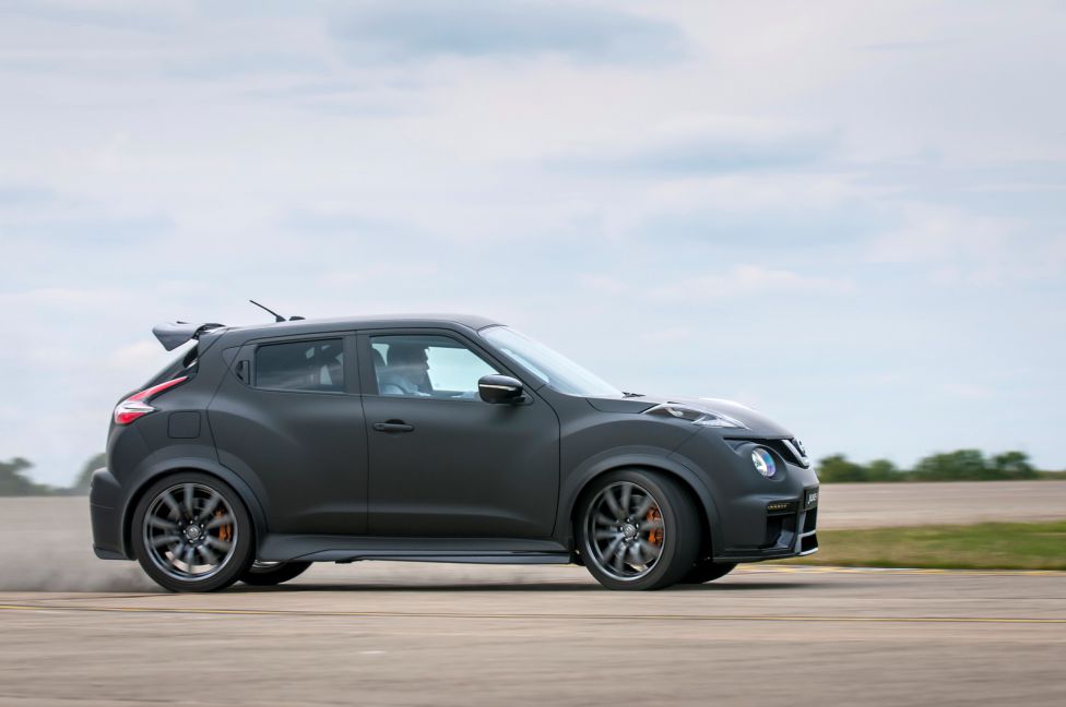 Nissan Juke-R 2.0