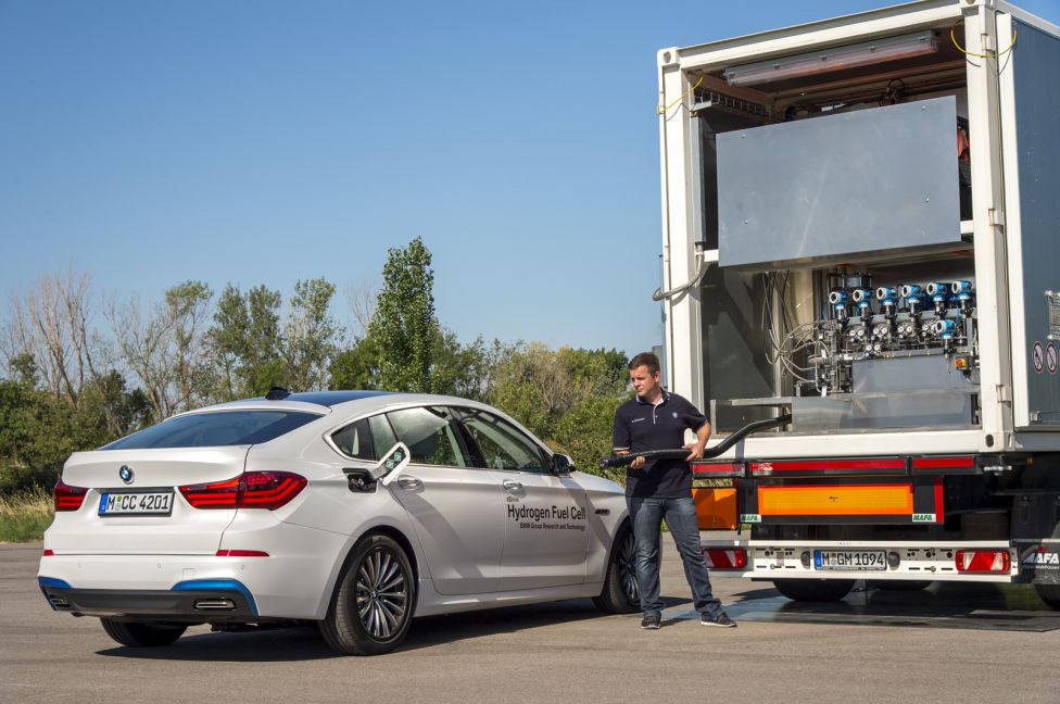 BMW i8 y Serie 5 GT FCEV