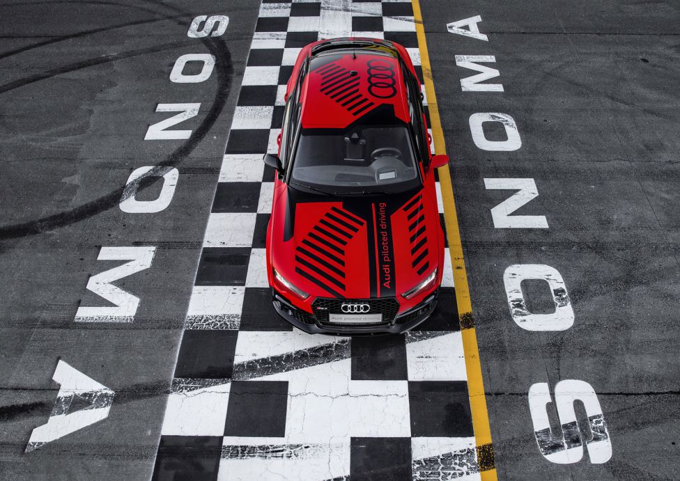 RS7 Piloted Driving Concept