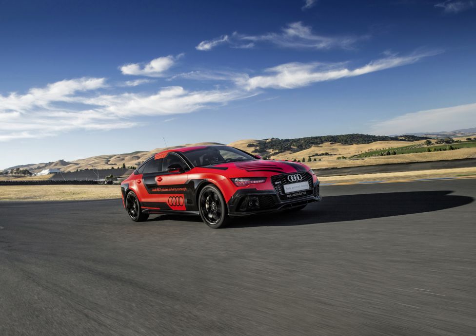 RS7 Piloted Driving Concept