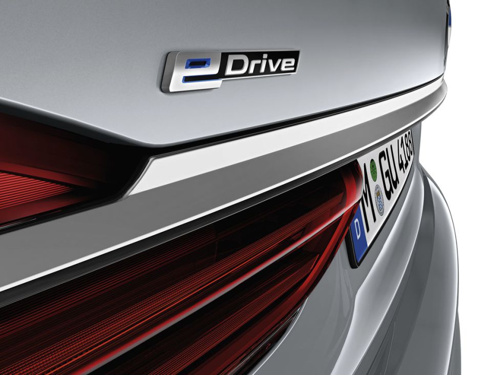 BMW 740e