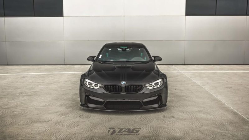TAG BMW M4