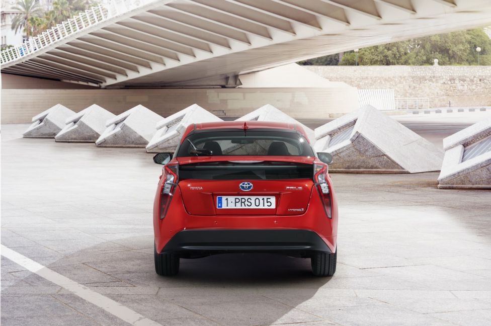 Toyota Prius 2016