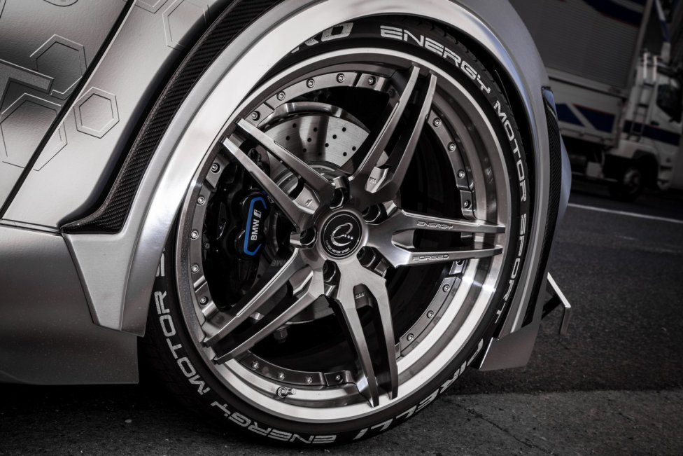 El i8 radicaliza su aspecto gracias a Energy Motor Sport